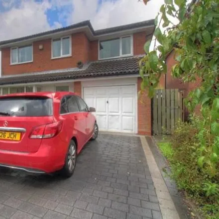 Buy this 4 bed house on unnamed road in Blackburn, BB2 3TQ