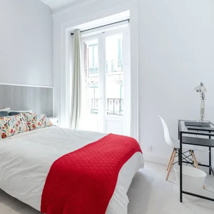 Rent this 1studio room on Hostal Meyra in Calle de Fuencarral, 28004 Madrid