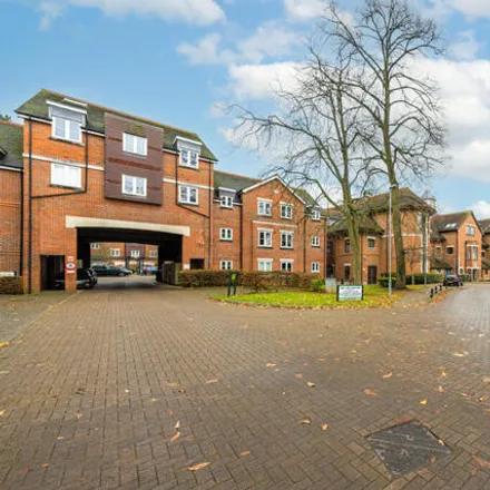 Image 1 - unnamed road, North Watford, WD17 4AQ, United Kingdom - Apartment for sale