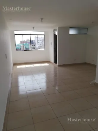 Buy this studio apartment on Urbannización El Banco de Javier Prado in Ate, Lima Metropolitan Area 15012