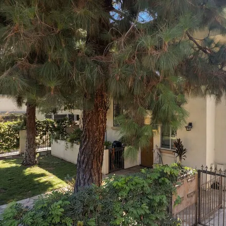 Buy this 2 bed townhouse on 10917 Camarillo Street in Los Angeles, CA 91602