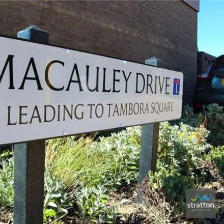 Image 5 - Macauley Drive, Crumbles, BN23 5BT, United Kingdom - Townhouse for sale
