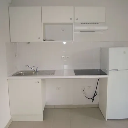 Rent this 3 bed apartment on Collège Montrabé in Route de Mondouzil, 31850 Montrabé