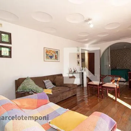 Buy this 6 bed house on Rua Antônio Ferreira de Barros in Copacabana, Belo Horizonte - MG