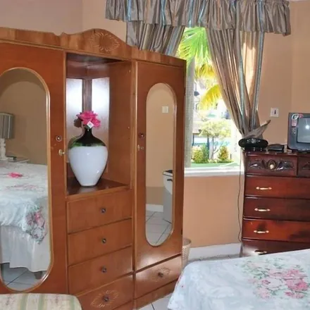 Image 4 - Ocho Rios, Saint Ann, Jamaica - Apartment for rent