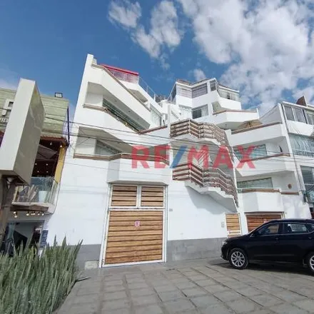 Rent this 2 bed apartment on Hostel Casa Amelia in Avenida Víctor Larco Herrera, Huanchaco 13000