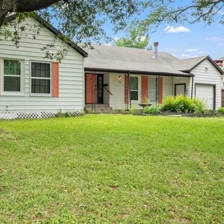 Buy this 3 bed house on 365 13th Avenue North in Texas City, TX 77590