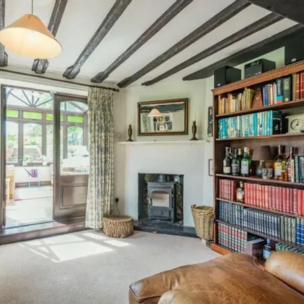 Image 4 - Drayton Cottage, West Meon Road, East Meon, GU32 1PW, United Kingdom - House for sale