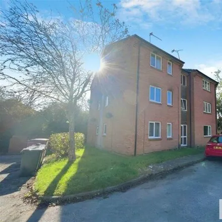 Buy this studio apartment on Marney Road in Swindon, SN5 6AN