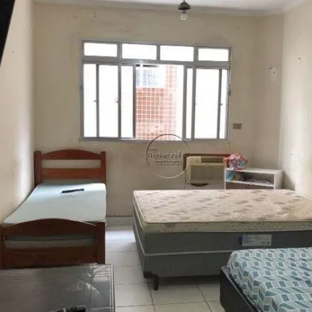 Buy this studio apartment on Rua Espírito Santo in Boqueirão, Praia Grande - SP