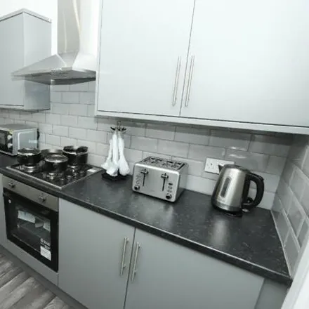 Image 2 - Ayresome Street, Middlesbrough, TS1 4PF, United Kingdom - House for rent