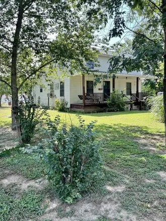 Image 3 - 211 Mcnabb St, Rector, Arkansas, 72461 - House for sale