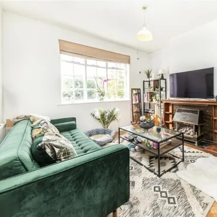 Image 1 - Willenhall Road, London, SE18 6TY, United Kingdom - House for sale