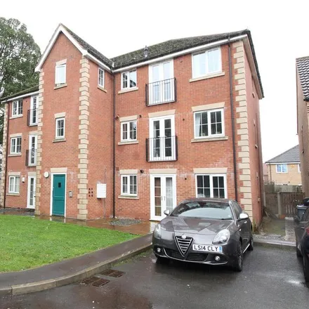 Rent this 2 bed apartment on Loxley Close in Hucknall, NG15 6RJ