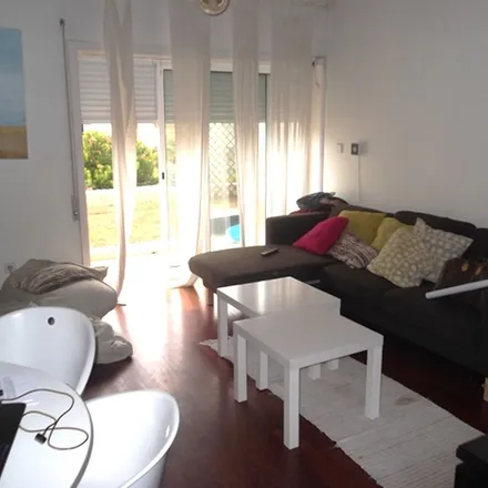 Rent this 1 bed apartment on Rua do Padrão in 4150-153 Porto, Portugal