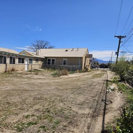 Image 2 - 4383 12th Street Northwest, Albuquerque, NM 87107, USA - House for sale