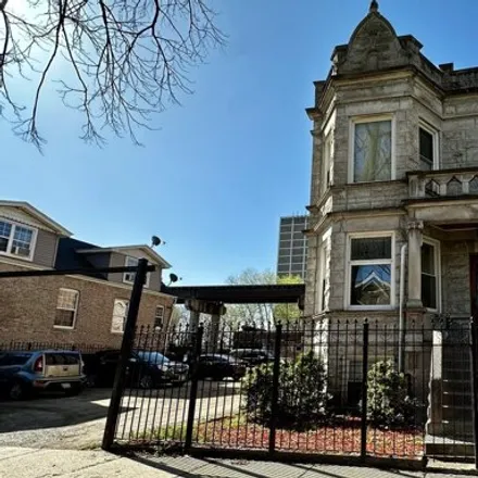 Buy this 6 bed house on 3041 West Cullerton Street in Chicago, IL 60623