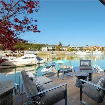 Image 1 - 504 Evening Star Lane, Newport Beach, CA 92660, USA - House for sale