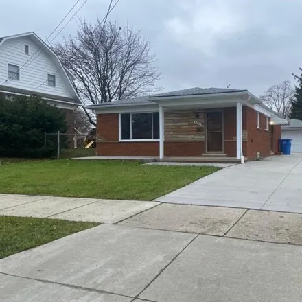 Rent this 3 bed house on 6349 North Gulley Road in Dearborn Heights, MI 48127