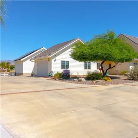Image 2 - 40384 Indian Tree Drive, Riverside County, CA 92544, USA - House for sale
