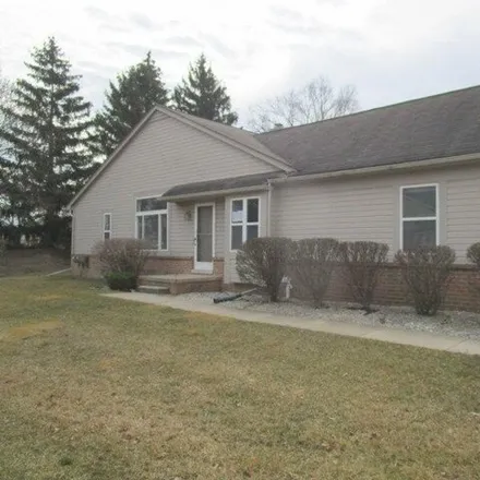 Image 1 - 34357 Manor Run Circle, Sterling Heights, MI 48312, USA - Condo for sale