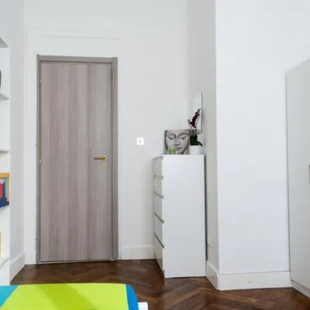Image 3 - Via Aldo Barbaro 15, 10143 Turin TO, Italy - Apartment for rent
