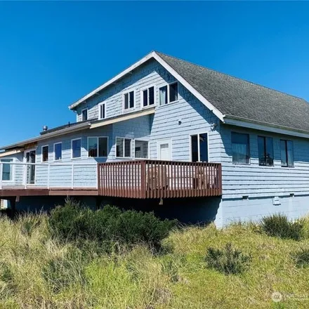 Image 6 - 1496 Storm King Avenue Southwest, Ocean Shores, Grays Harbor County, WA 98569, USA - House for sale
