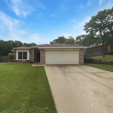Buy this 3 bed house on 238 Cardinal Court in Weatherford, TX 76086