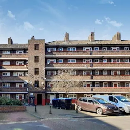 Image 1 - Whitworth House, Falmouth Road, London, SE1 6RT, United Kingdom - Apartment for sale