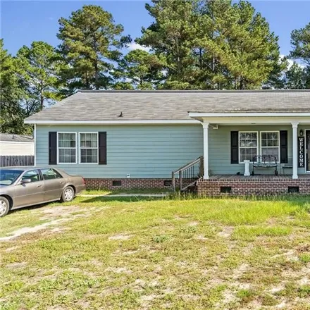 Image 3 - 1938 West Parkton Tobermory Road, Robeson County, NC 28371, USA - House for sale