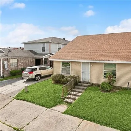 Image 2 - 225 Almonaster Avenue, New Orleans, LA 70126, USA - House for sale