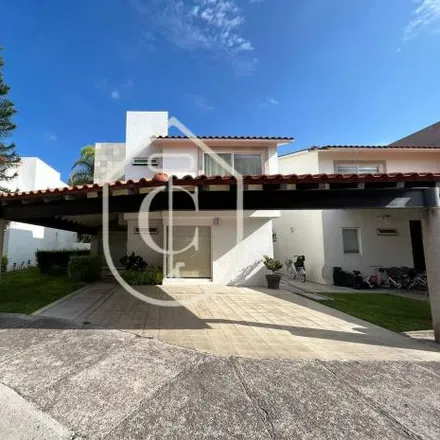 Rent this 4 bed house on unnamed road in Arboledas Del Campestre, 38080