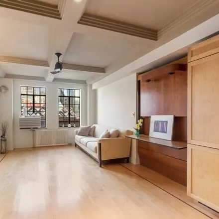 Buy this studio apartment on Woodstock Tower in 320 East 42nd Street, New York