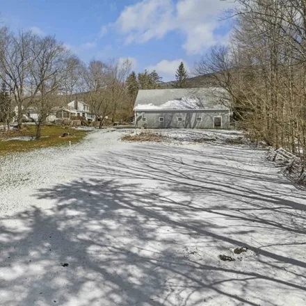 Image 2 - 18 Old Mountain Road, Moultonborough, Carroll County, NH 03254, USA - House for sale