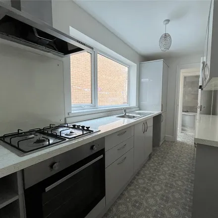 Image 5 - Vickers Street, Toronto, DL14 7DP, United Kingdom - Townhouse for rent