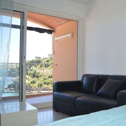 Rent this 2 bed apartment on 66650 Banyuls-sur-Mer