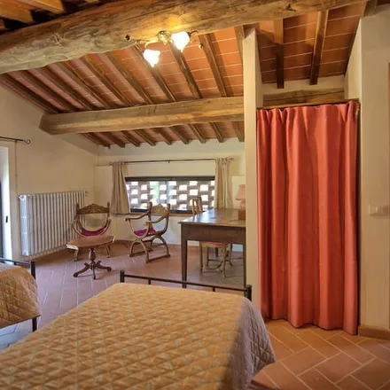 Rent this 6 bed house on 52020 Pergine Valdarno AR