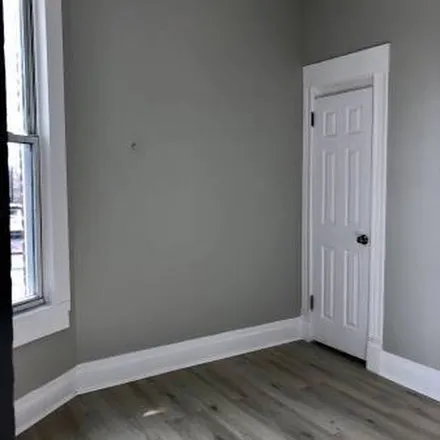 Rent this 3 bed apartment on 2926 West Fulton Street in Chicago, IL 60612