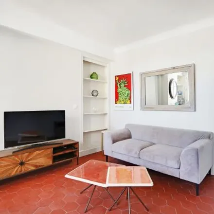Rent this 2 bed apartment on 9 Route de Boulogne à Passy in 75016 Paris, France