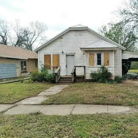 Buy this 3 bed house on 336 East Washington Avenue in Walters, Cotton County