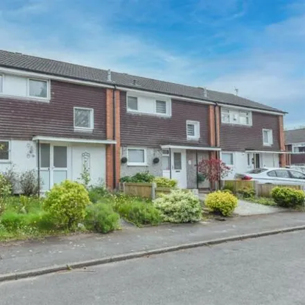 Buy this 2 bed townhouse on 1 Friars Close in Bebington, CH63 3HY