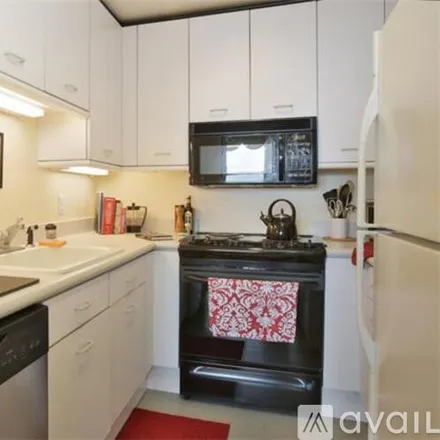 Image 2 - 416 Marlborough St, Unit 703 - Apartment for rent