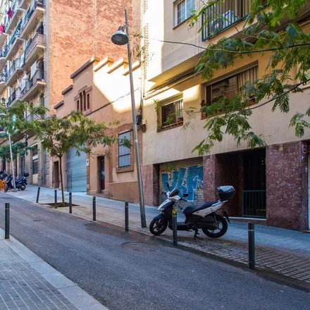 Image 9 - Carrer de Salvà, 08001 Barcelona, Spain - Apartment for rent