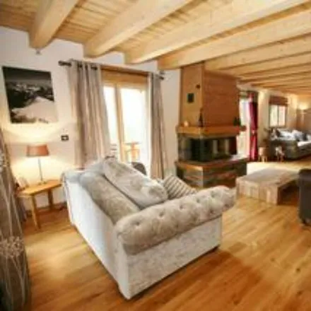 Rent this 5 bed house on 74360 La Chapelle-d'Abondance