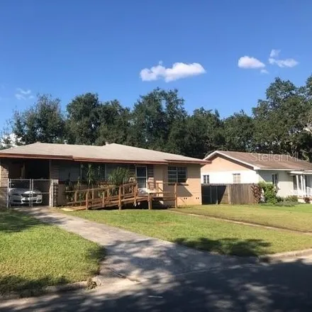 Buy this 2 bed house on 1107 Dorothy St in Lakeland, Florida