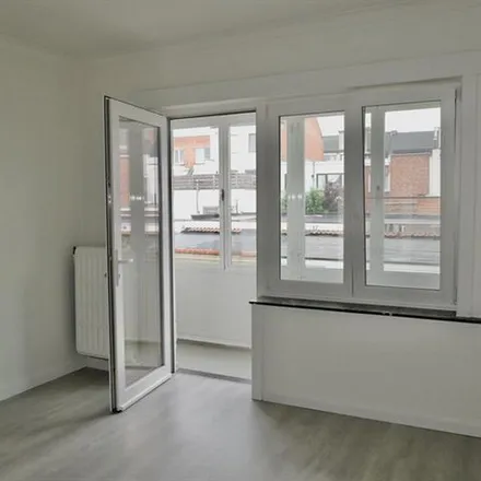 Image 8 - Posthoornstraat 13, 9300 Aalst, Belgium - Apartment for rent