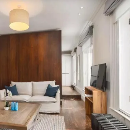 Rent this 1 bed apartment on Kouzu in Beeston Place, London
