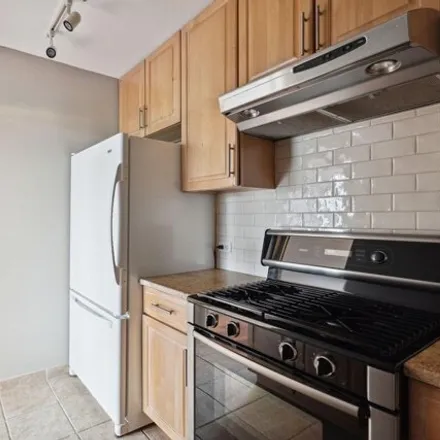 Image 5 - 209 Spruce Street, Philadelphia, PA 19172, USA - Condo for sale