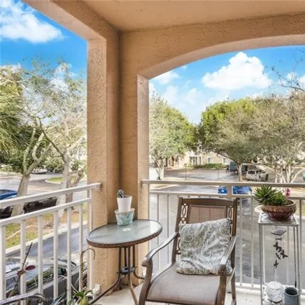 Buy this 3 bed condo on 6426 Emerald Dunes Drive in West Palm Beach, FL 33411