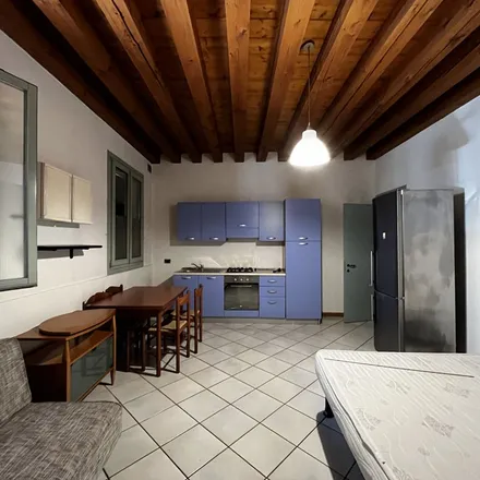 Image 3 - Ecoevo GPS, Galleria Principe Umberto, 35042 Este Province of Padua, Italy - Apartment for rent